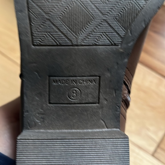 American Rag Booties - Picture 5 of 14